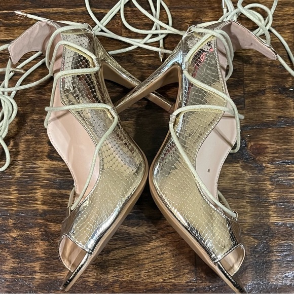 M & L Gold Tie Up High heels - Picture 14 of 15